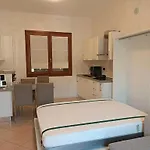 The Romantic Beach - With Pool Appartement